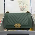 Replica Chanel Leboy Original caviar leather Shoulder Bag V67086 green gold chain JH04064Ip92